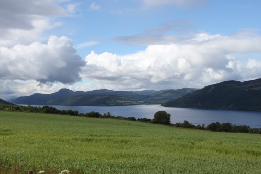Loch Ness ( à la sortie de Dorres - vue vers Drumnadrochit )